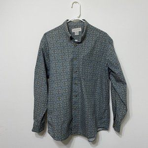 Crossings Large 100% cotton, button-down casual men’s shirt.